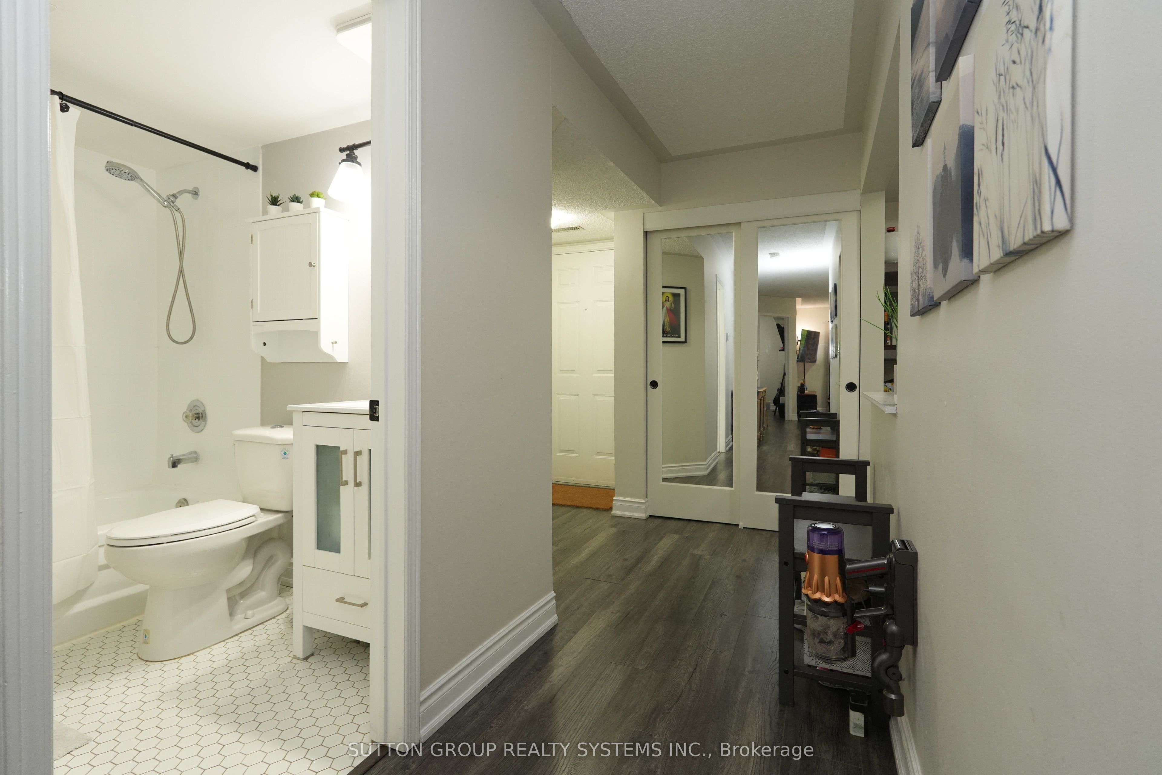 103 Bristol Road E 183