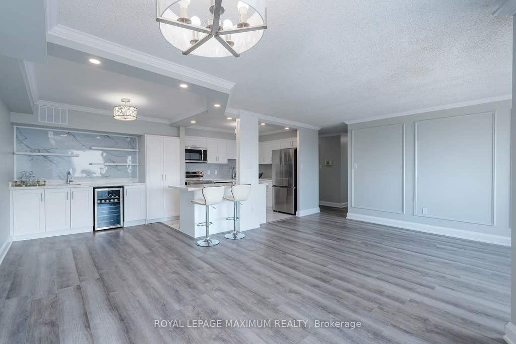 Photo of 50 Elm Drive E #1205, Mississauga, ON L5A 3X2 (MLS # W13715926)