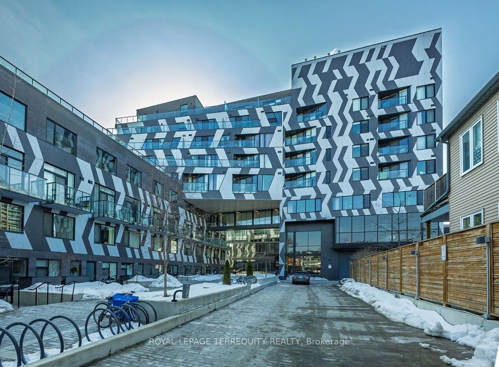 Photo of 138 St Helens Avenue #501, Toronto, ON M6H 0B8 (MLS # C12844966)