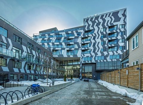 138 St Helens Avenue 501 Toronto ON M6H 0B8