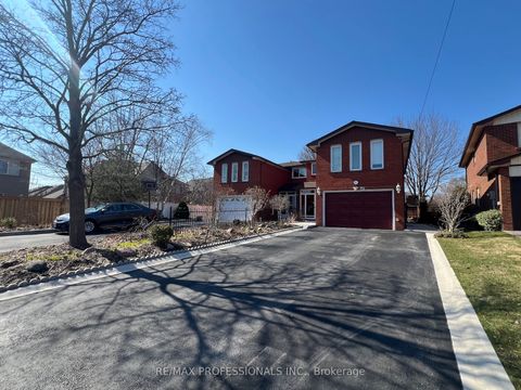 94 Bremen Lane Basement Mississauga ON L5M 2N5