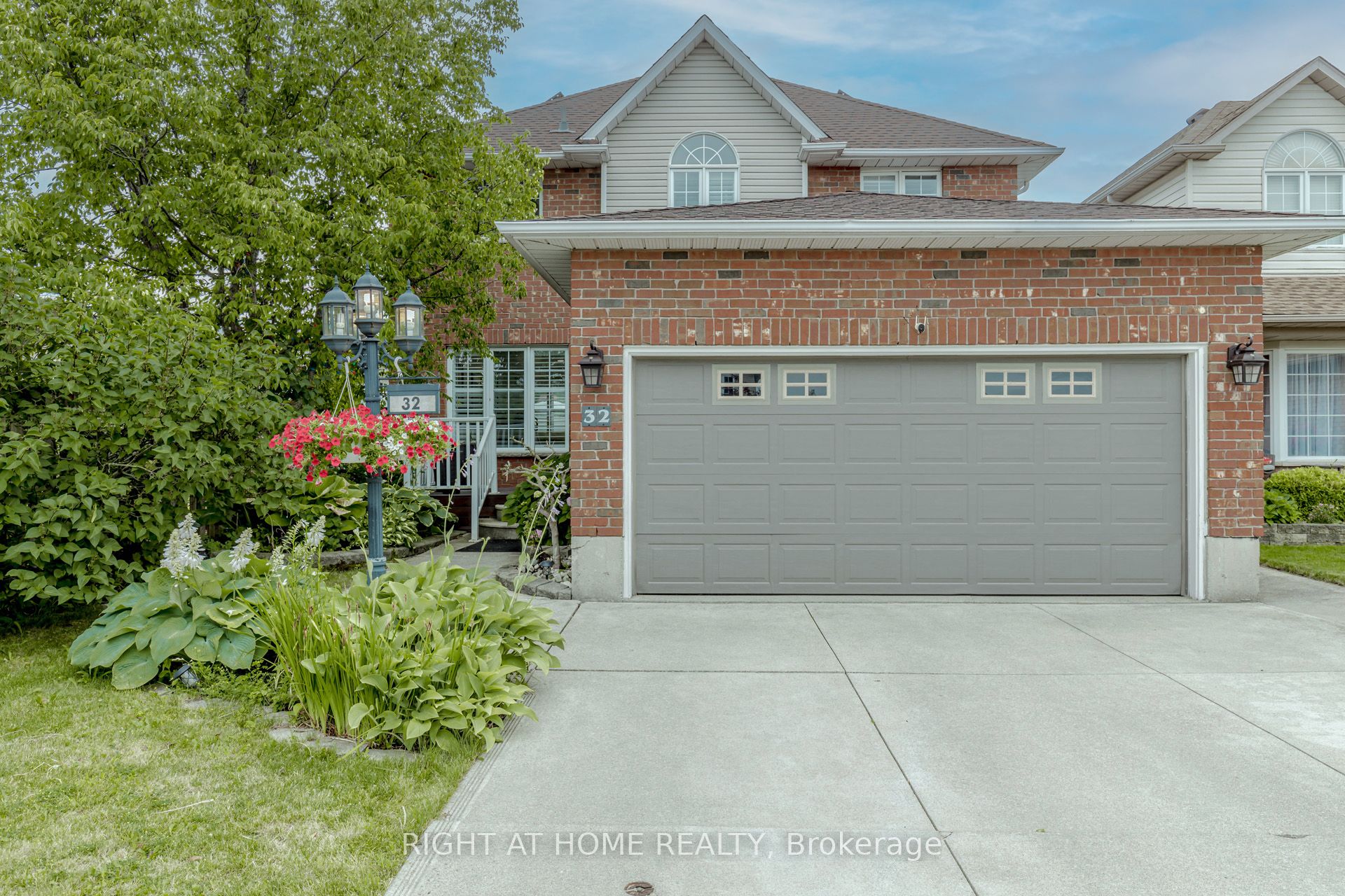 32 Vineberg Drive