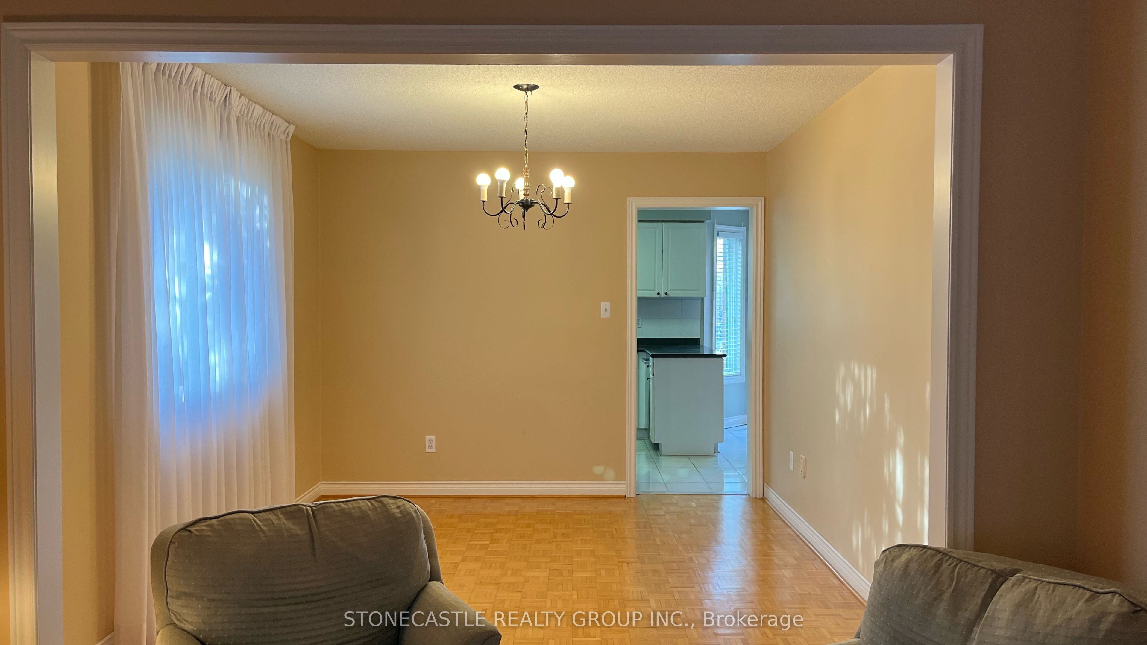 70 Zucchet Court