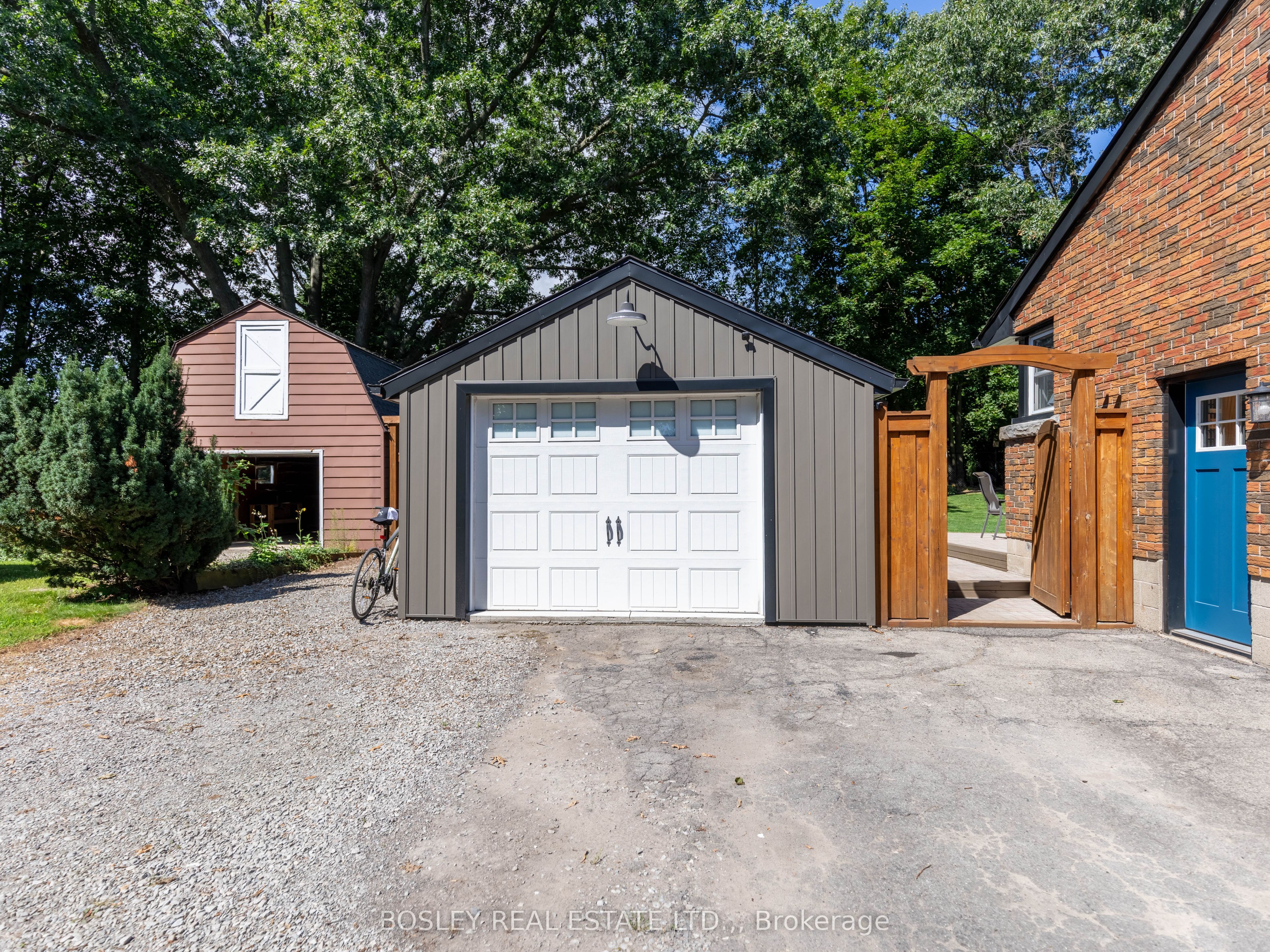 1180 Sunset Drive