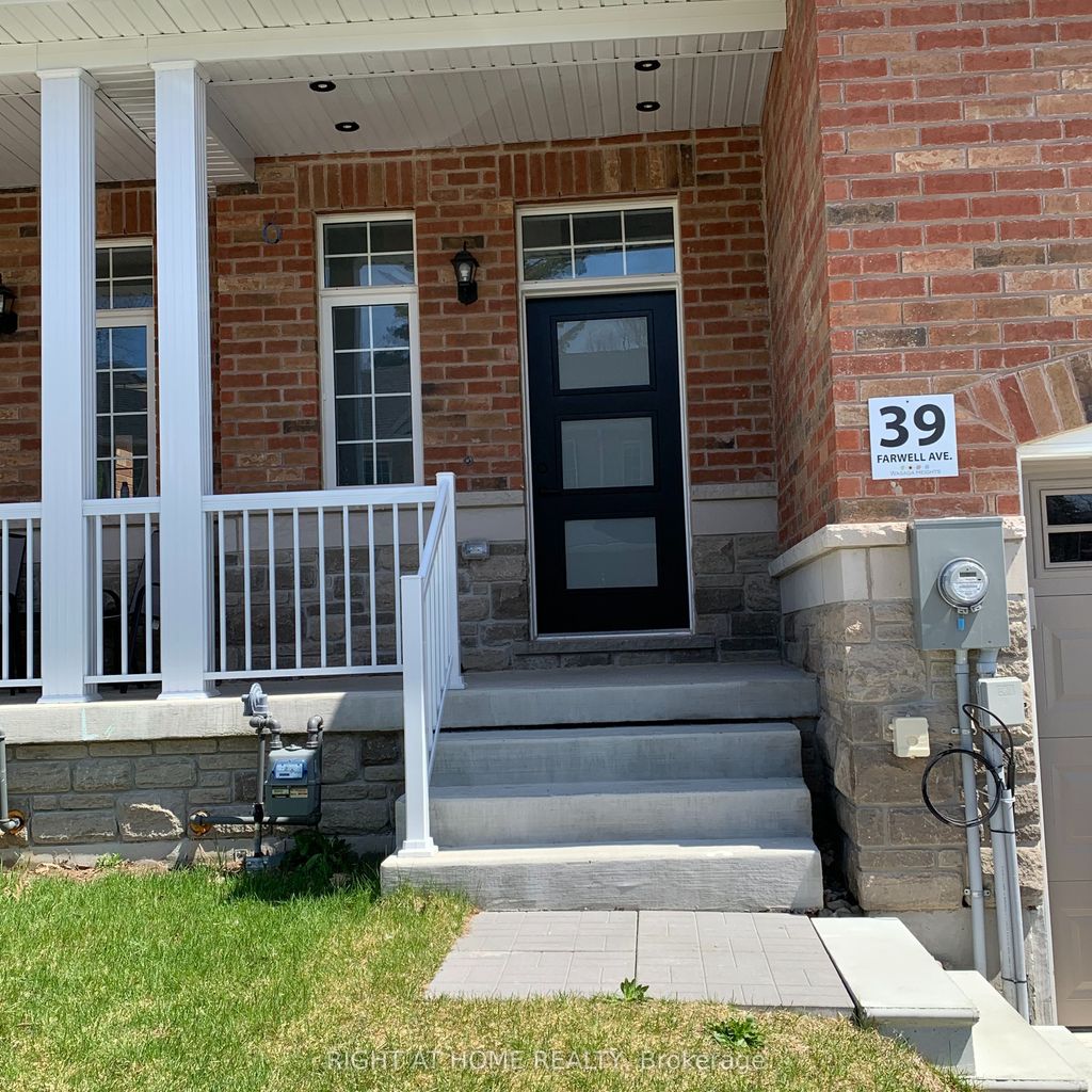 Photo of 39 Farwell Avenue, Wasaga Beach, ON L9Z 0H3 (MLS # S12852712)