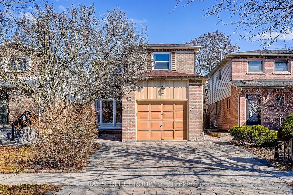 Photo of 43 Bluesky Crescent, Richmond Hill, ON L4C 8J2 (MLS # N12958920)