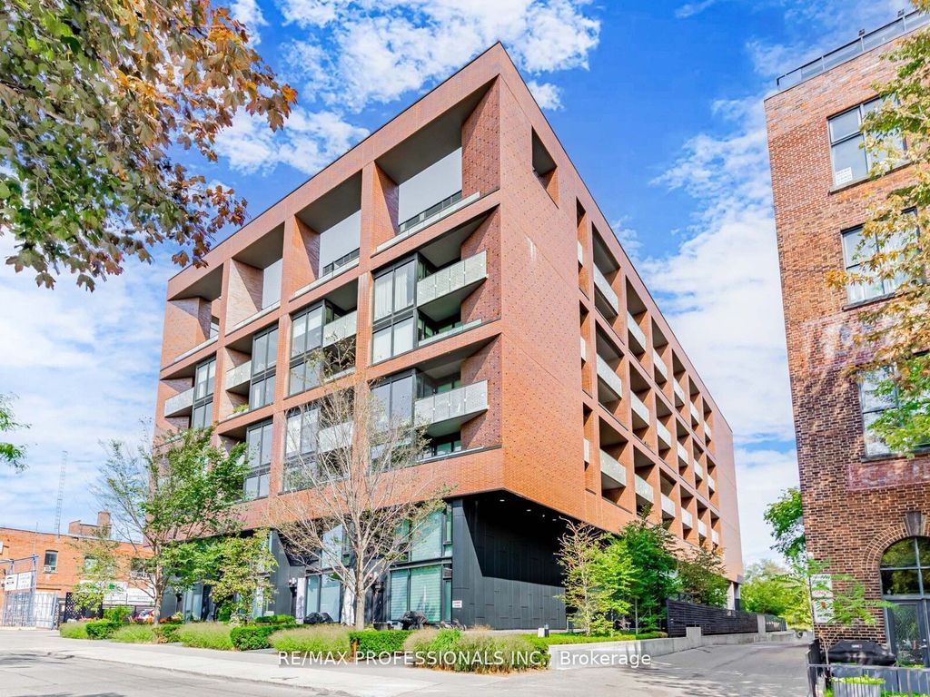 Photo of 383 Sorauren Avenue #401, Toronto, ON M6R 0A4 (MLS # W12581798)