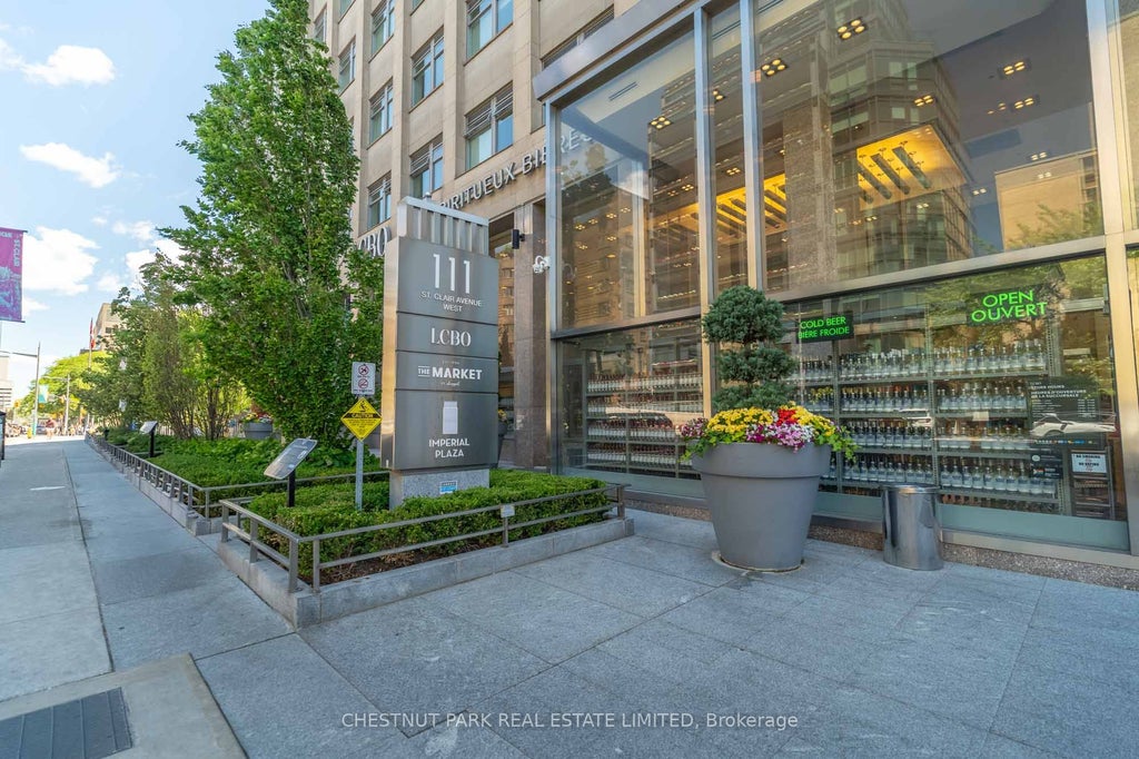 Photo of 111 St Clair Avenue W #320, Toronto, ON M4V 1N5 (MLS # C14110880)
