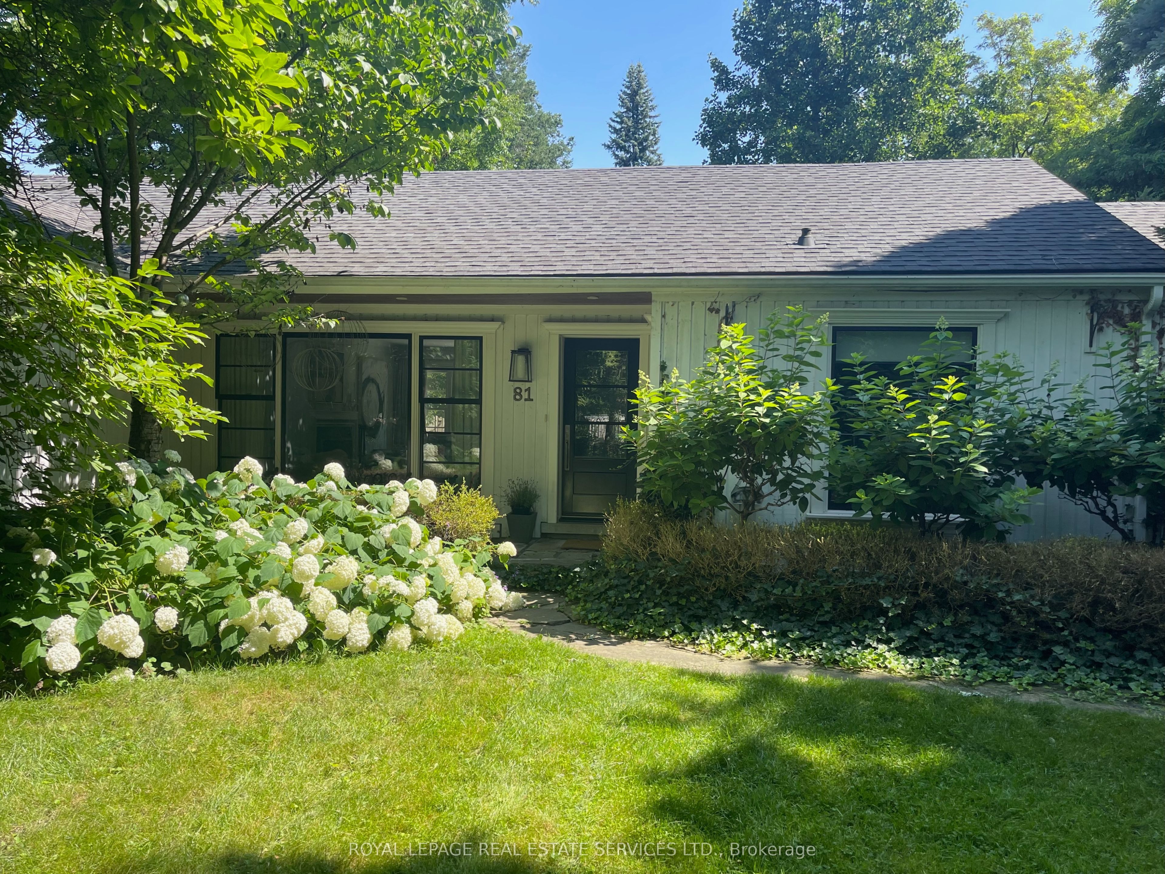 81 Chartwell Road