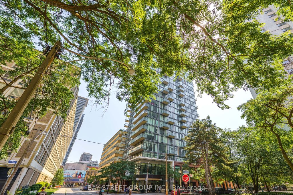 Photo of 75 St Nicholas Street #809, Toronto, ON M4Y 0A5 (MLS # C13514982)