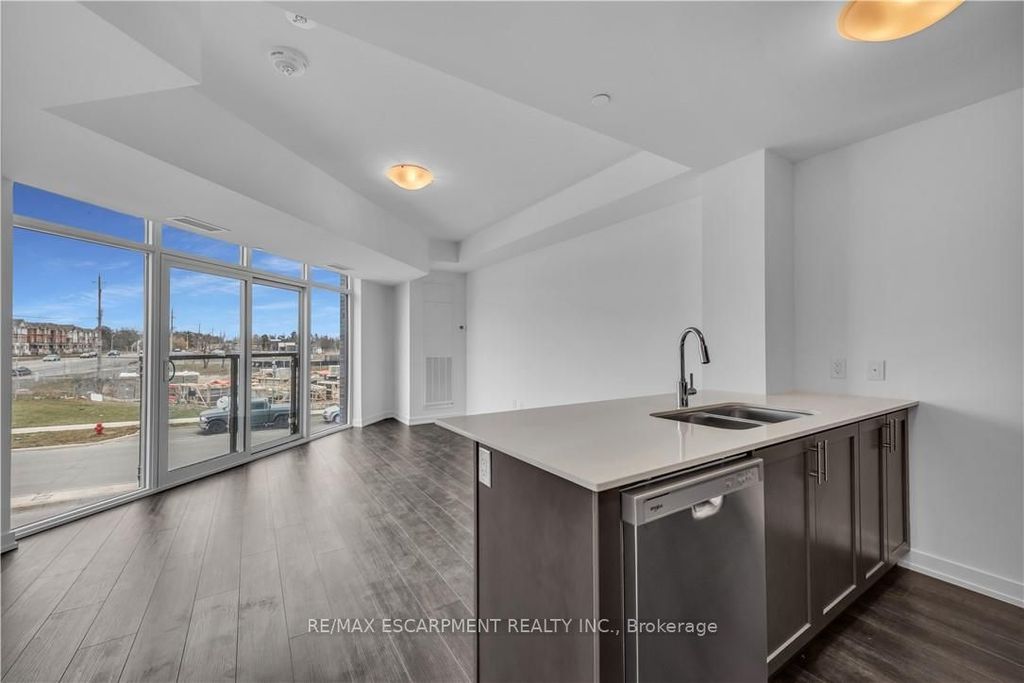 Photo of 10 Mallard Trail #233, Hamilton, ON L8B 2A7 (MLS # X12704262)