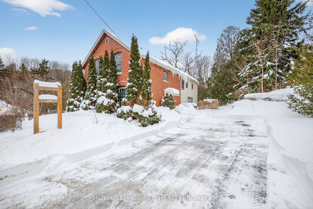 Photo of 815 Forks of the Credit Road, Caledon, ON L7K 0E7 (MLS # W12750726)