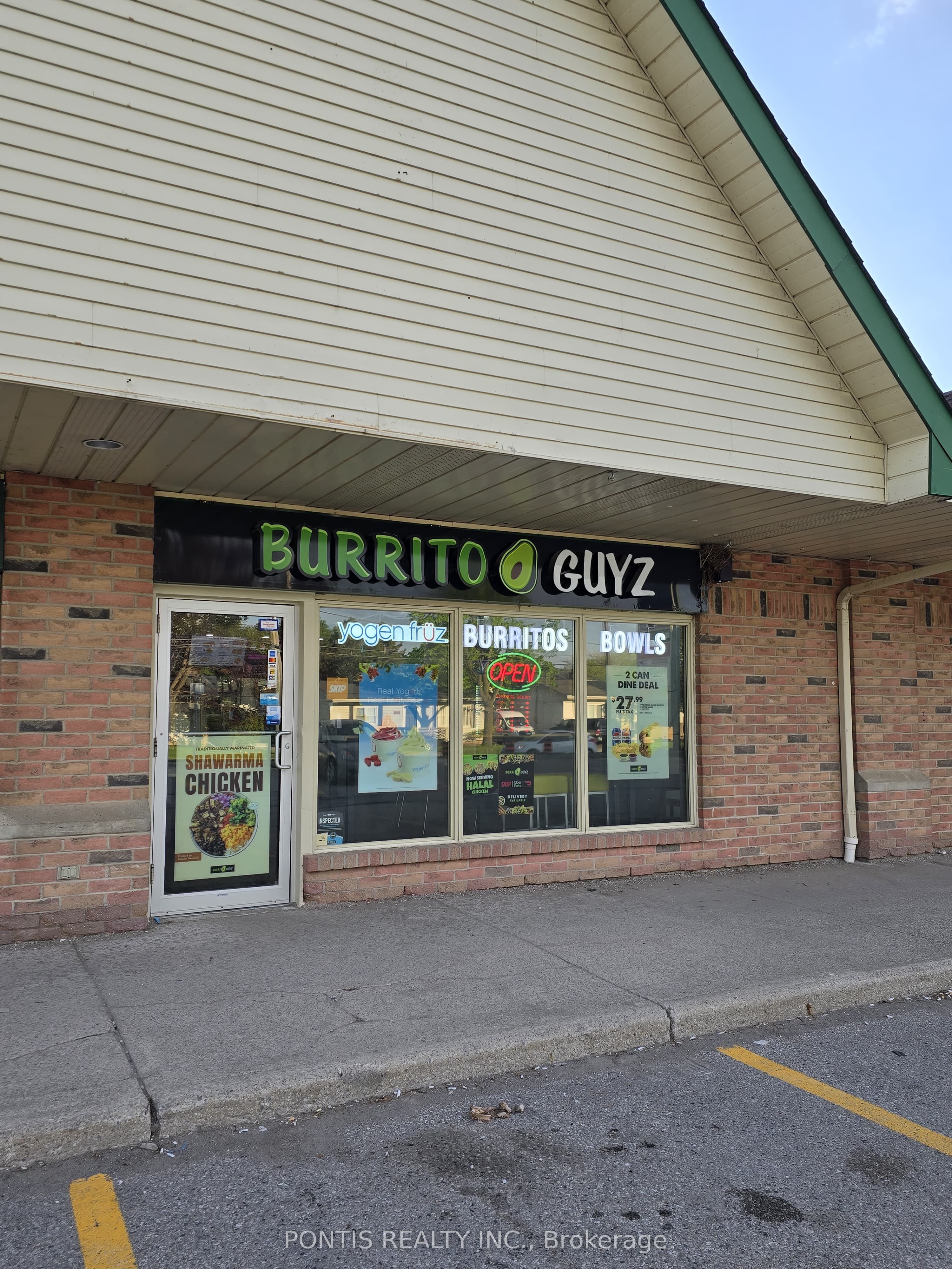 Photo 1 of 18 — 4520 Ontario Street 12, Lincoln, ON L0R 1B5