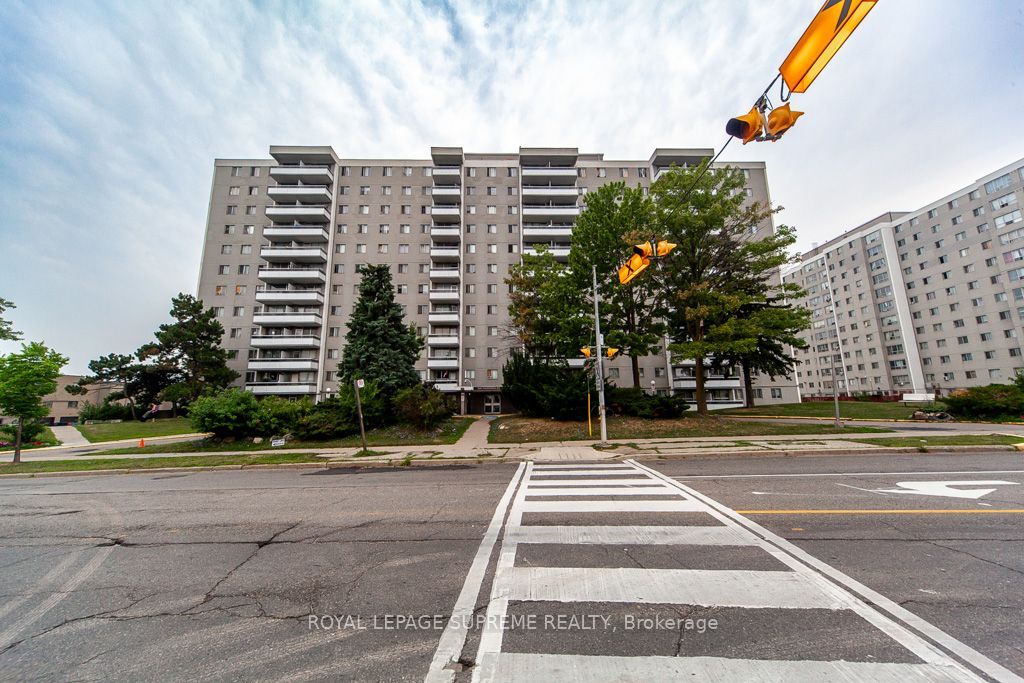 Photo of 940 Caledonia Road #908, Toronto, ON M6B 3Y4 (MLS # W12770818)