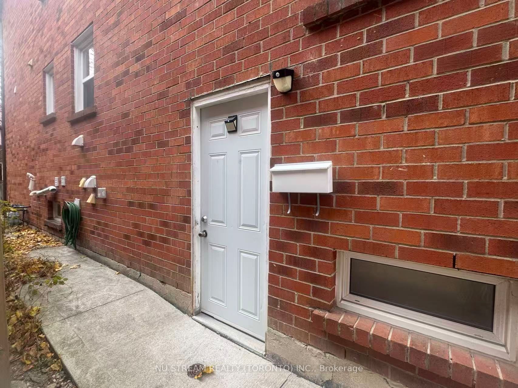 4144 Lastrada Lower Heights