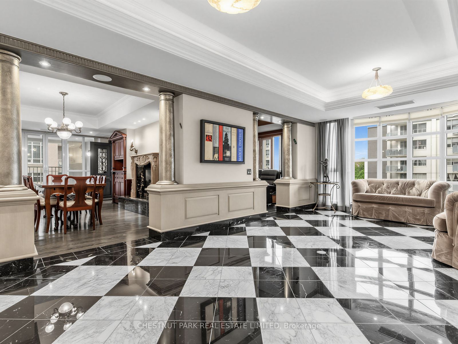 33 Delisle Avenue 705