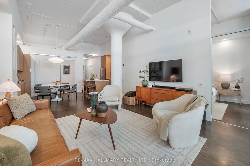 Photo of 233 Carlaw Avenue #406, Toronto, ON M4M 3N6 (MLS # E13413020)