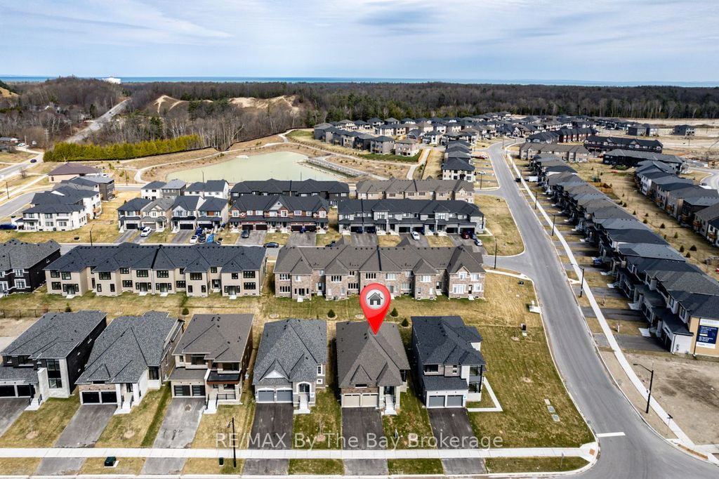 Photo of 17 Sun Valley Avenue, Wasaga Beach, ON L9Z 0N6 (MLS # S13042344)