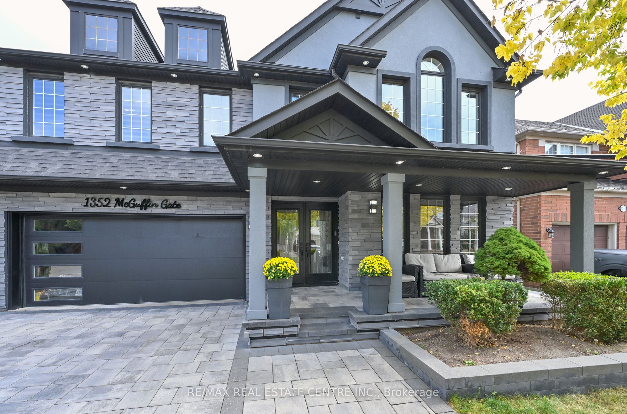 1352 McGuffin Gate