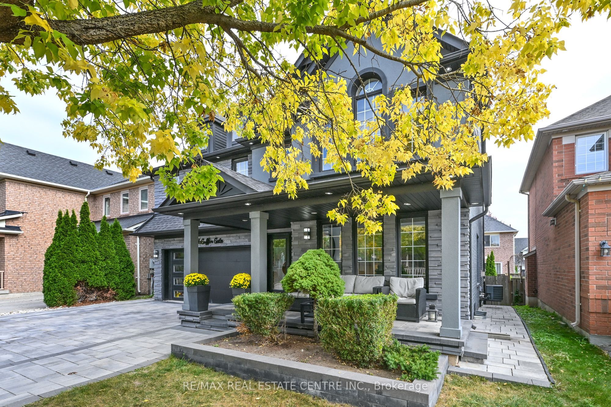 1352 McGuffin Gate