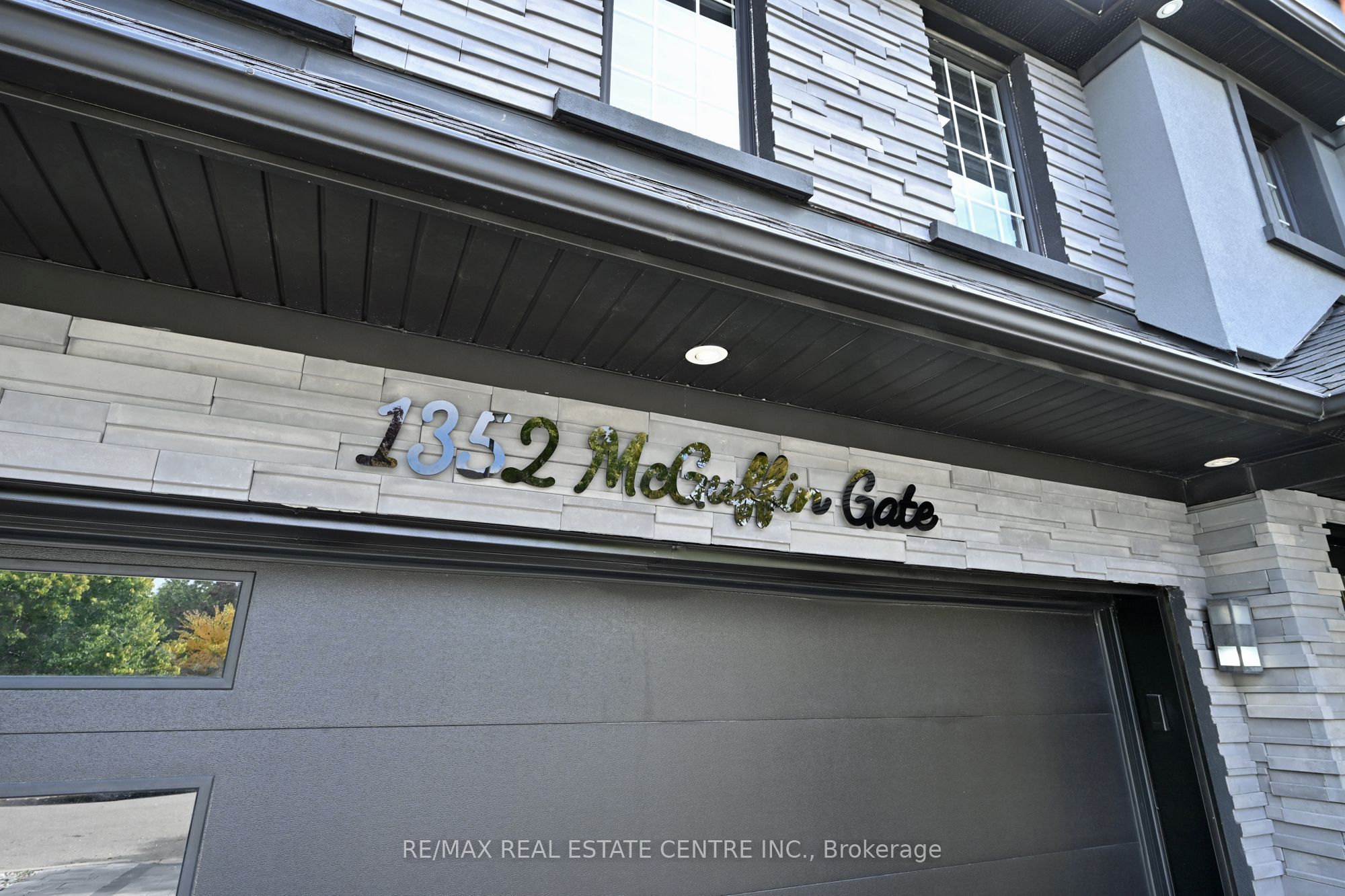 1352 McGuffin Gate