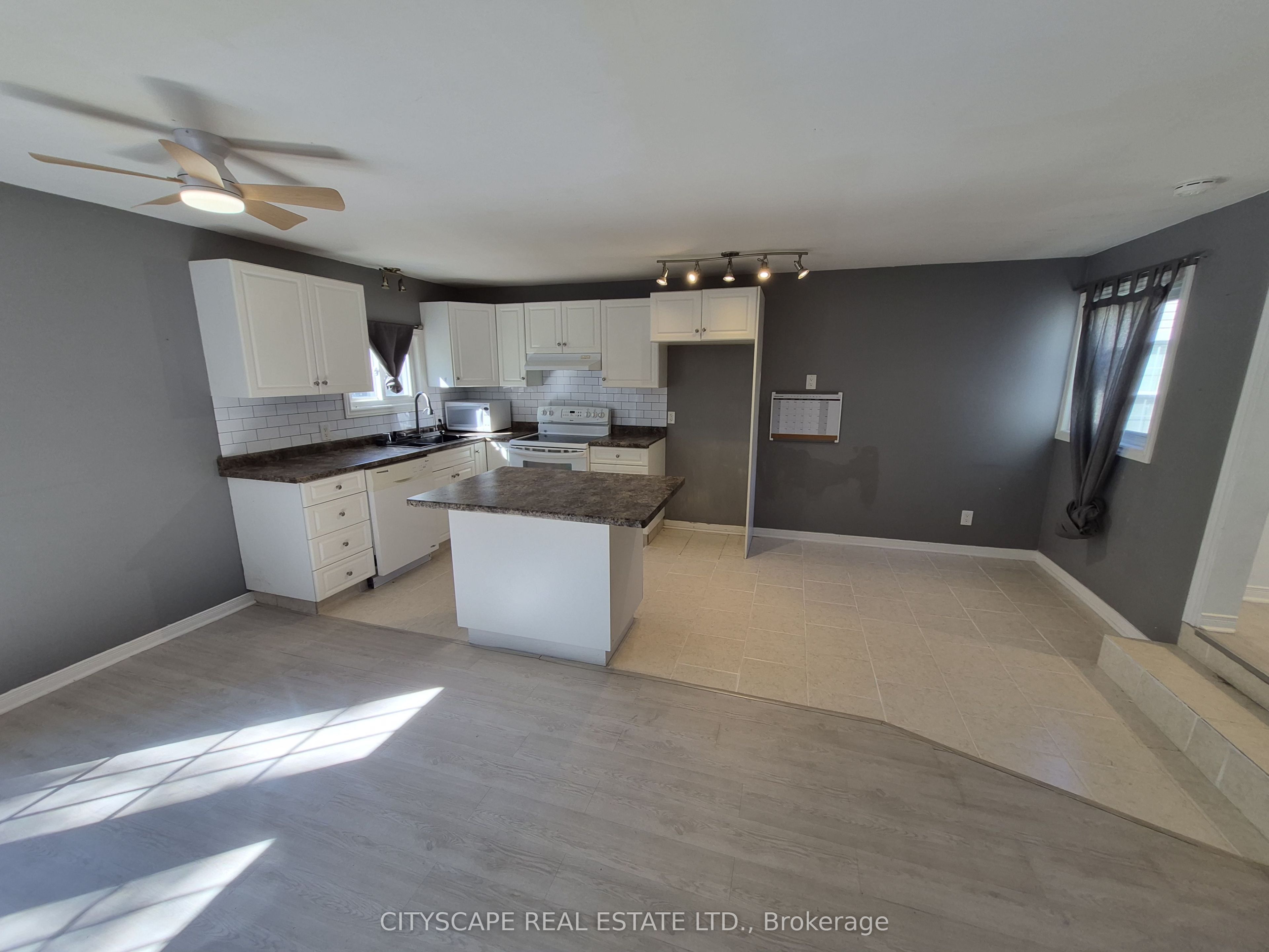 725 Dominion Road