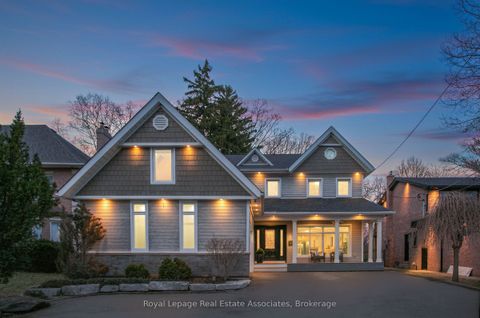 1593 Glenburnie Road Mississauga ON L5G 3C9