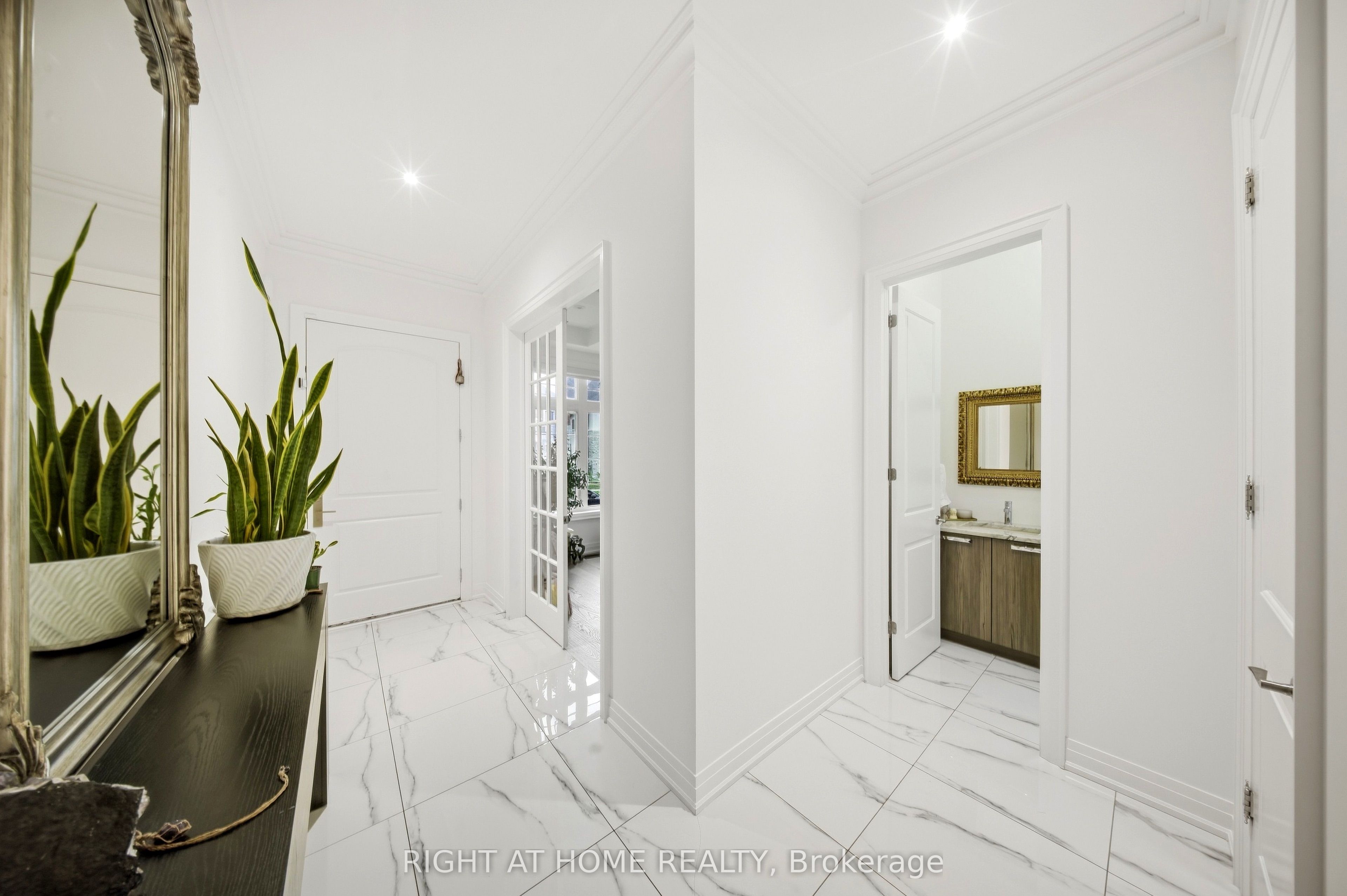 18 Casavant Court