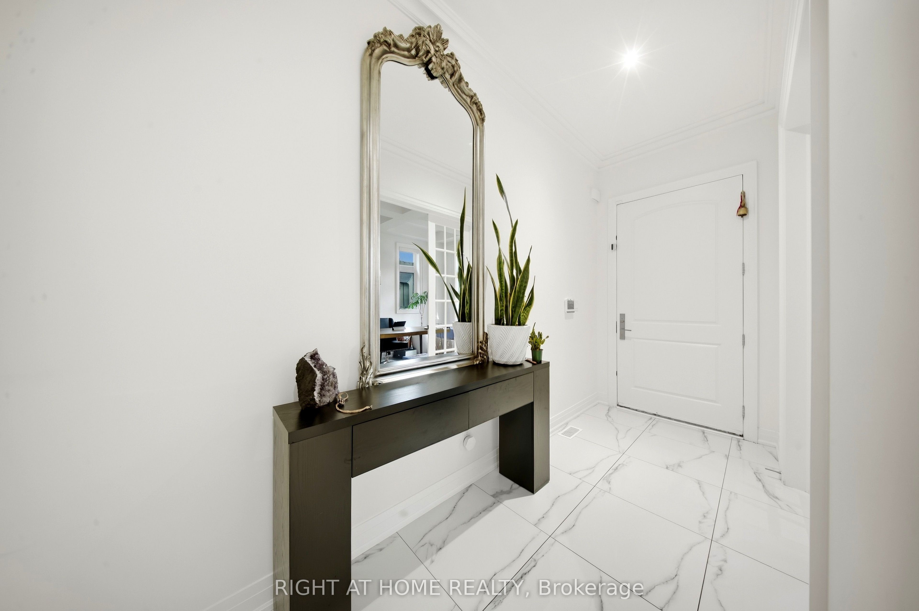 18 Casavant Court