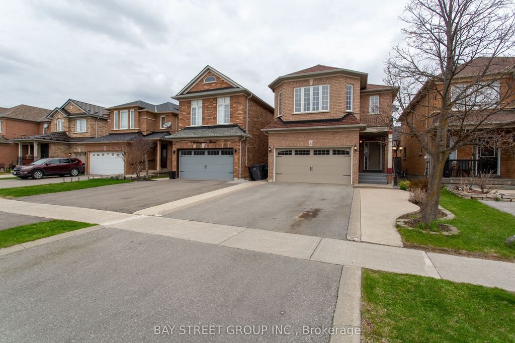 Photo of 5 Cedargrove Road, Caledon, ON L7E 2L4 (MLS # W13082214)