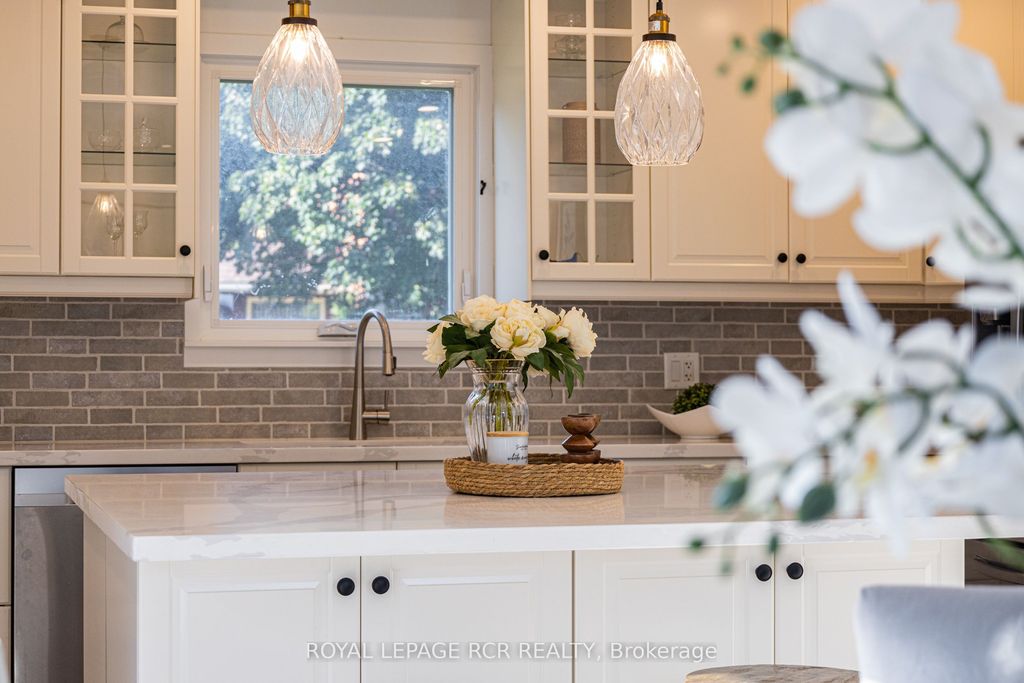 Photo of 50 Leeson Street S, East Luther Grand Valley, ON L9W 5S5 (MLS # X12677434)