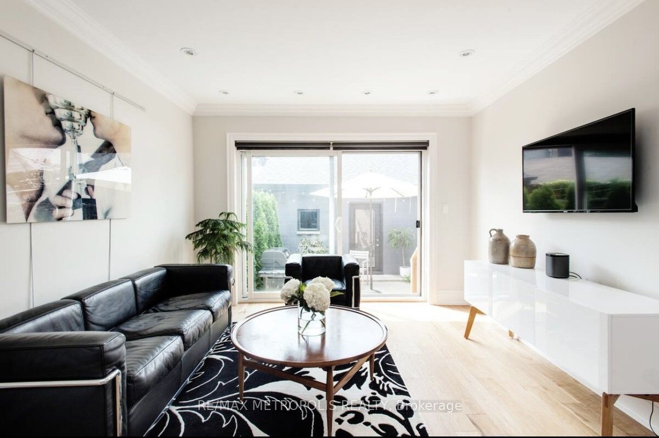 72 Grace Street Main Floor