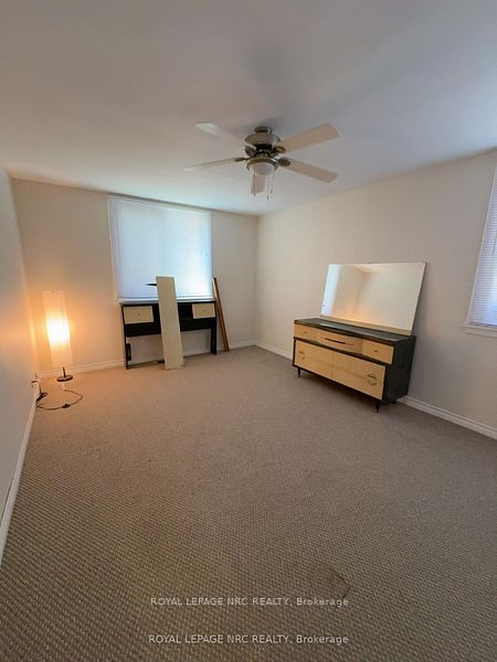 4213/4207 Drummond Rd Road