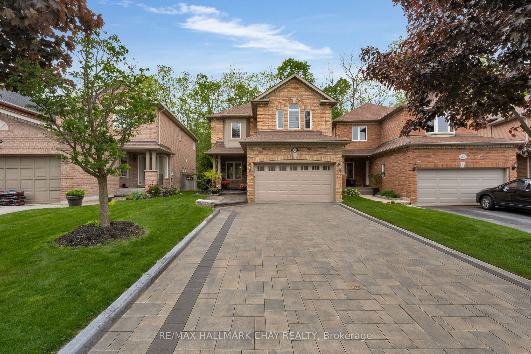 383 Hewitt Circle