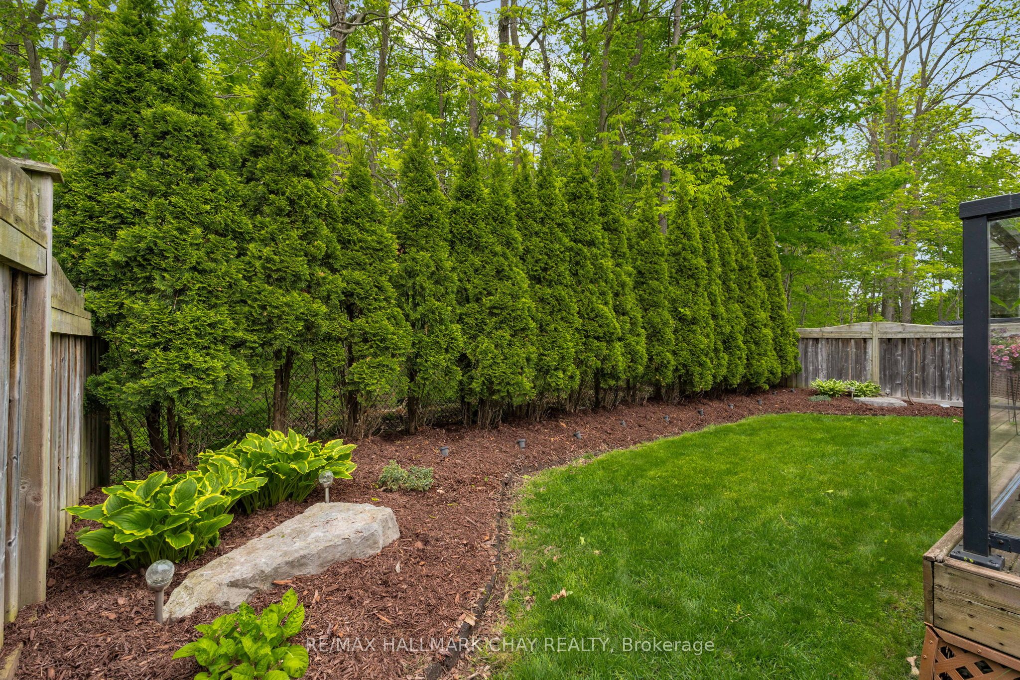 383 Hewitt Circle