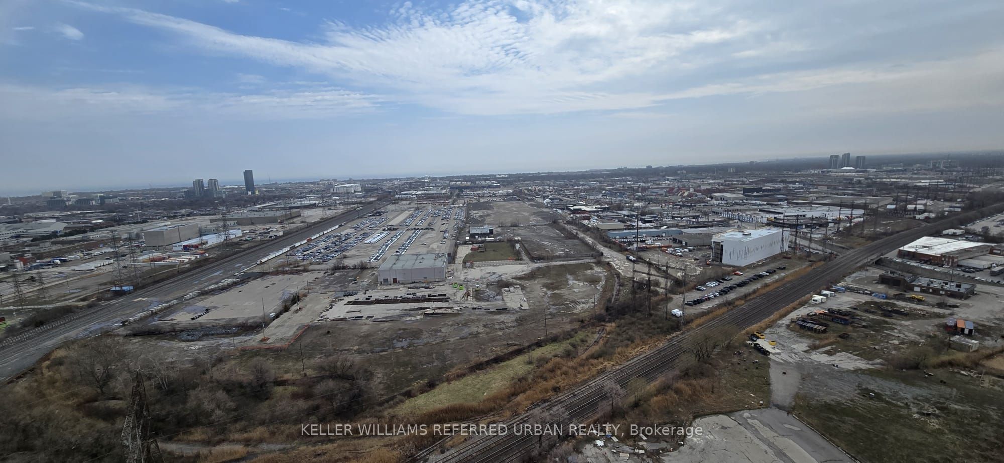 20 Thomas Riley Road 2809 - Main room