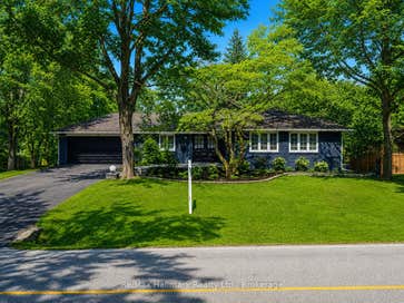 169 Morrison Road Oakville ON L6J 4J3