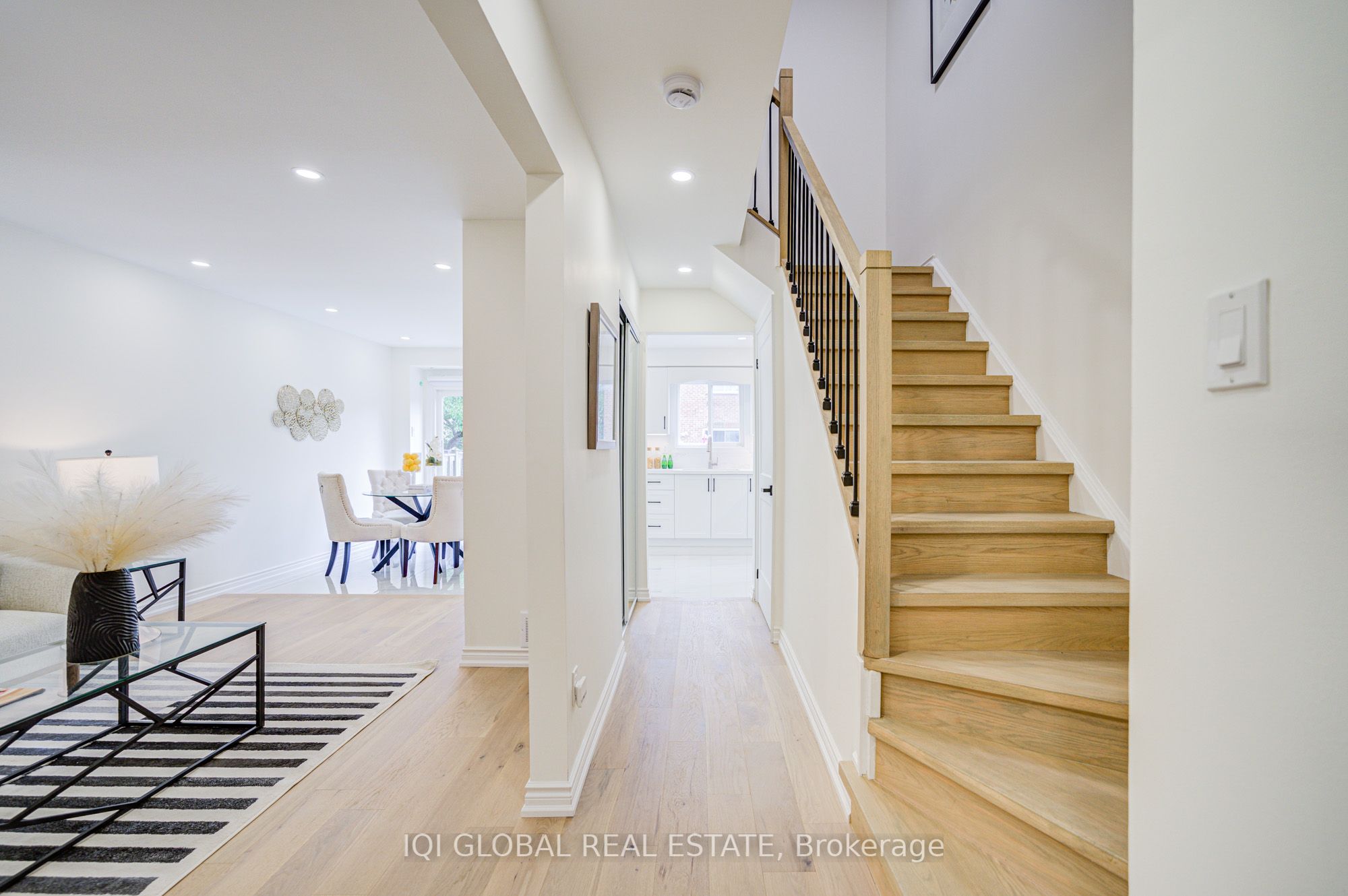 27 Providence Crescent