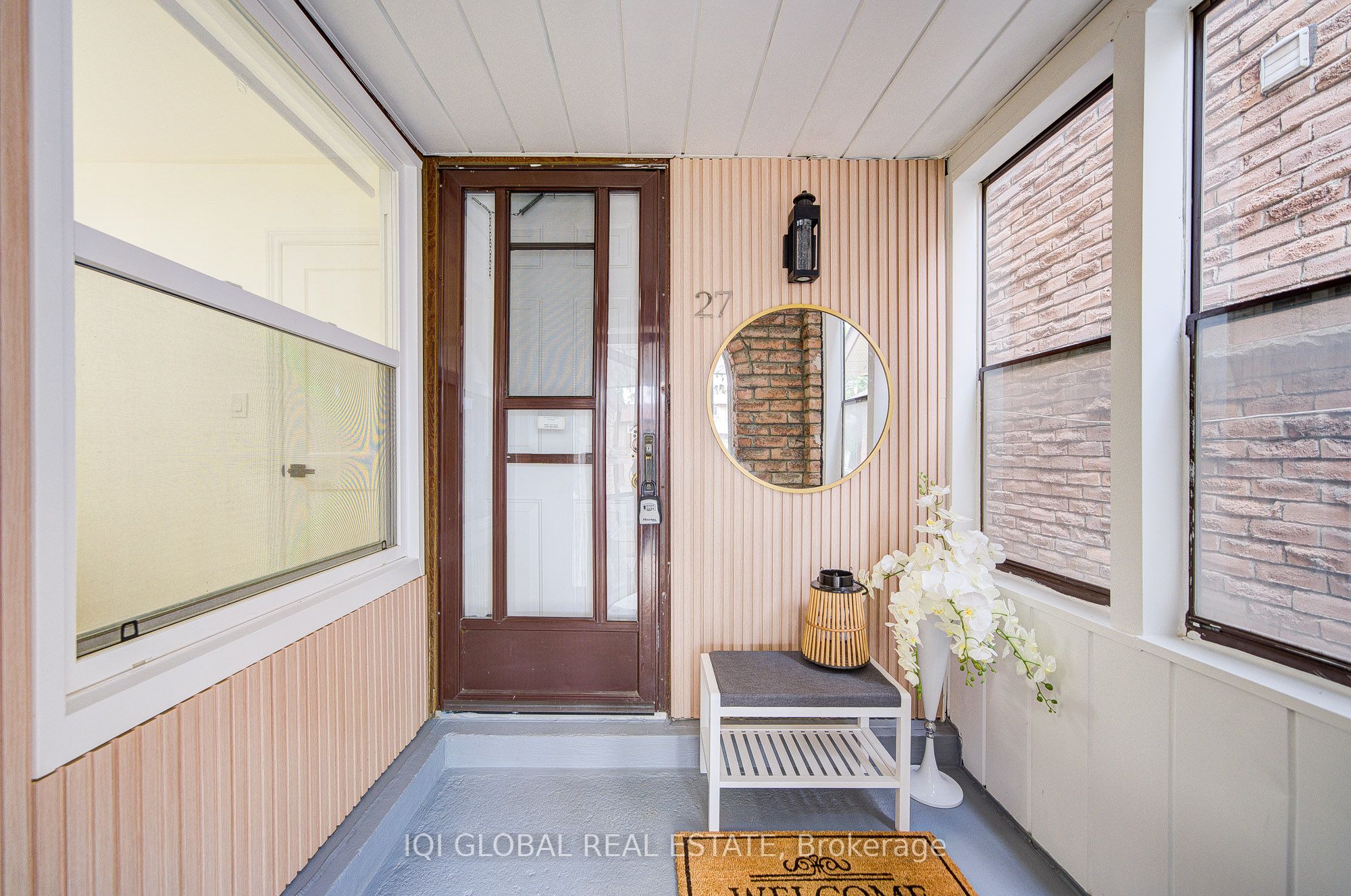 27 Providence Crescent