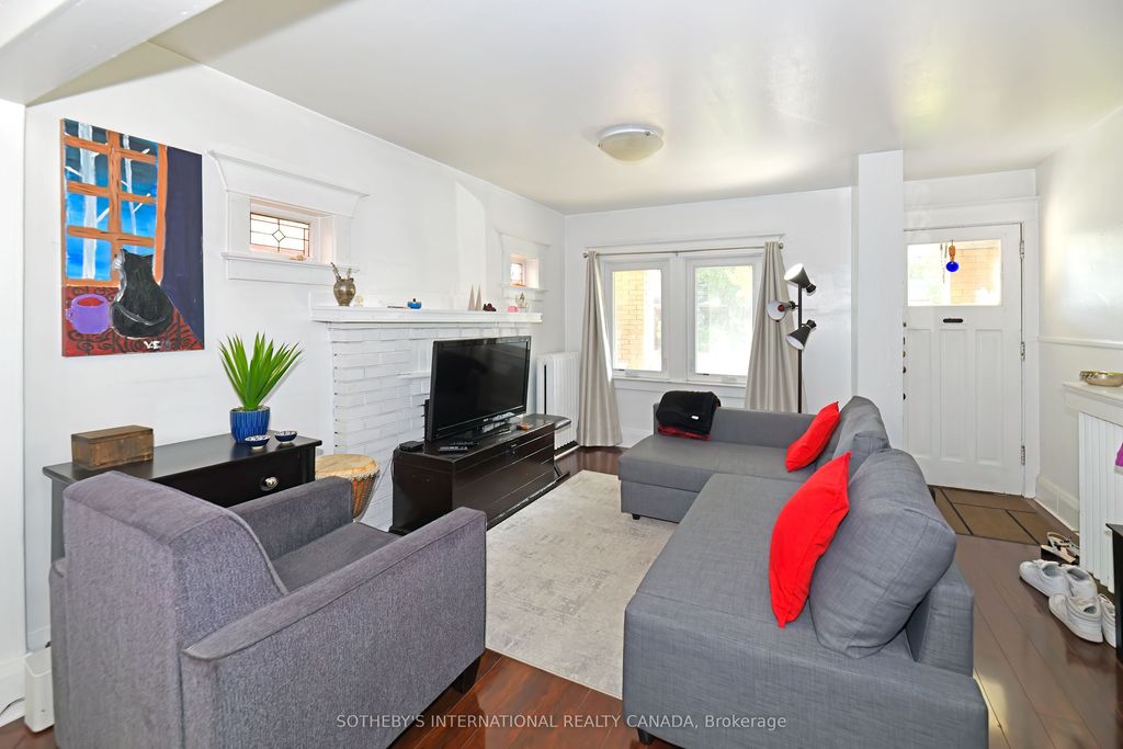 Photo of 60 Mortimer Avenue, Toronto, ON M4K 2A1 (MLS # E12400354)