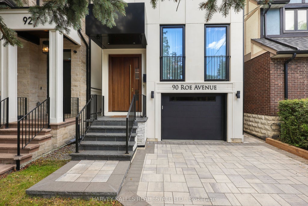 Photo of 90 Roe Avenue, Toronto, ON M5M 2H7 (MLS # C13762322)