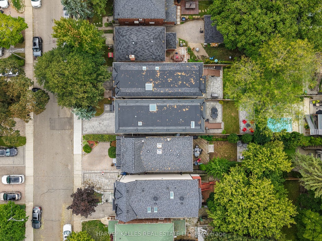 Photo of 90 Roe Avenue, Toronto, ON M5M 2H7 (MLS # C13762322)