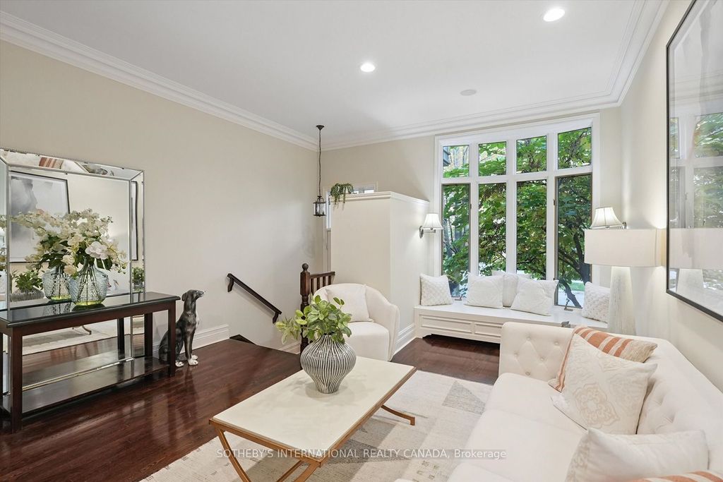 Photo of 260 Russell Hill Road #4, Toronto, ON M4V 2T2 (MLS # C12446584)