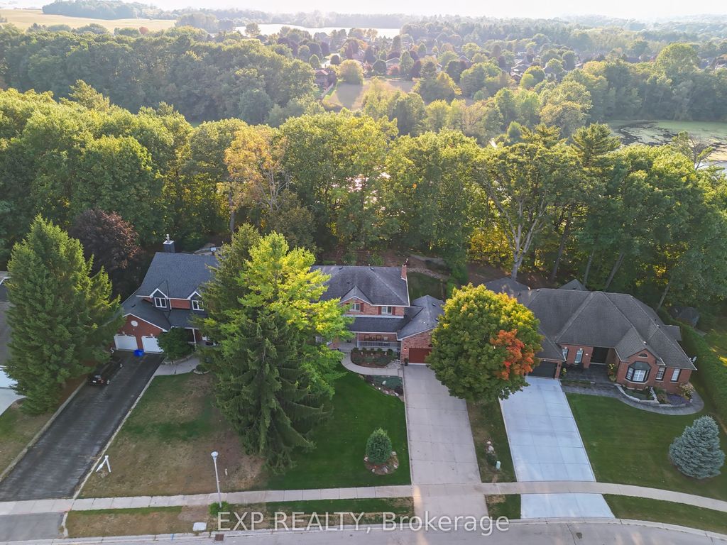 Photo of 122 Parkview Drive, Thames Centre, ON N0L 1G2 (MLS # X12891652)