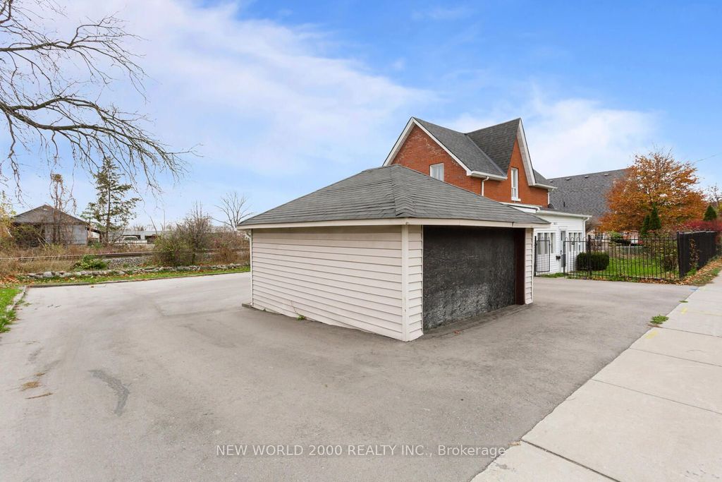 Photo of 8071 Kipling Avenue, Vaughan, ON L4L 2A2 (MLS # N12471645)
