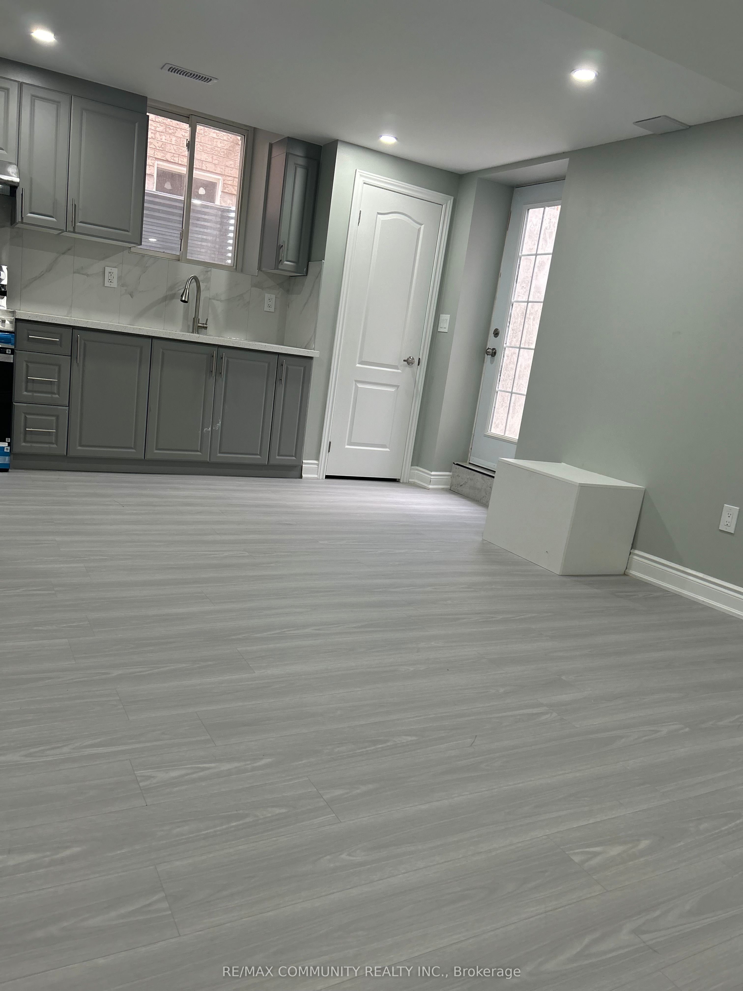 70 Rosewell Crescent Basement