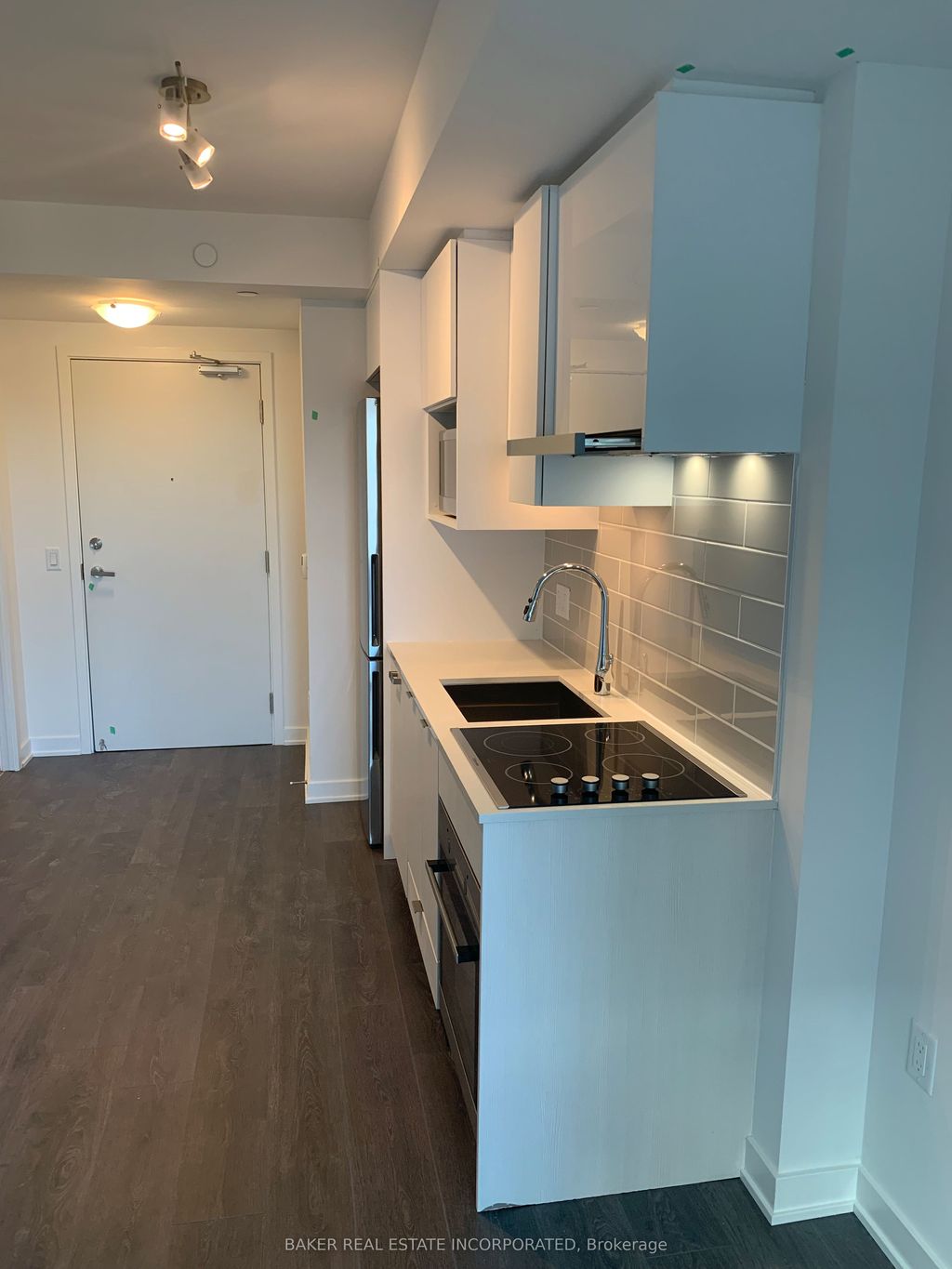 Photo of 195 Redpath Avenue #3413, Toronto, ON M4P 0E4 (MLS # C12667912)