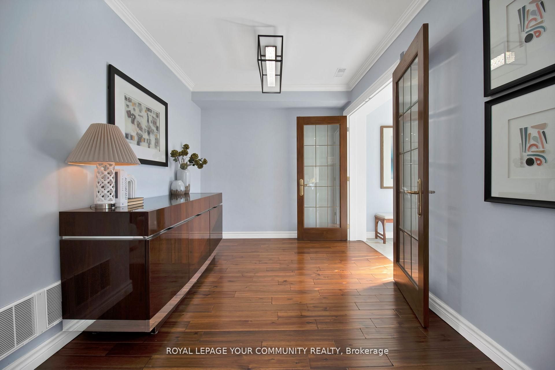 651 Burnhamthorpe Road