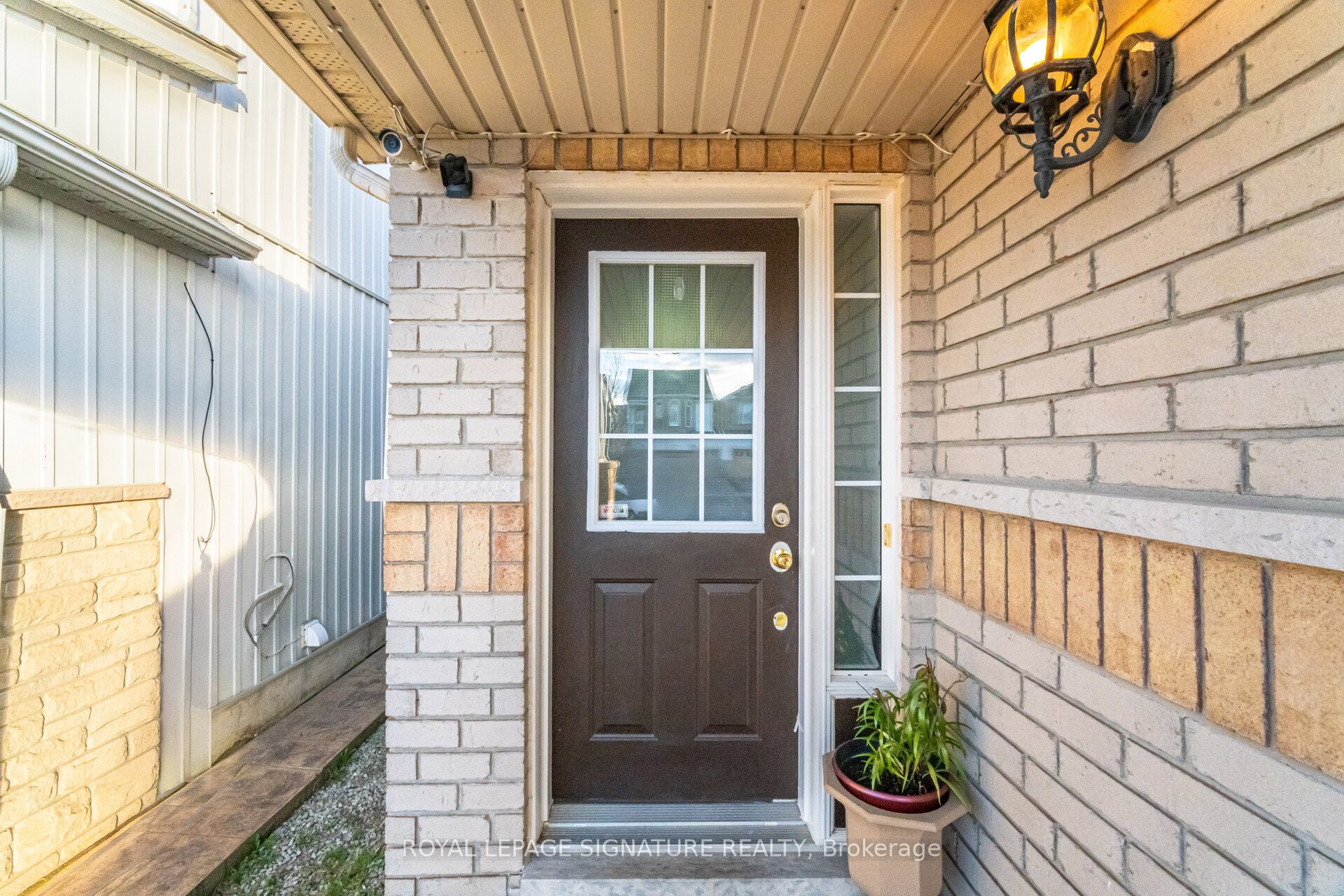 588 Rossellini Drive