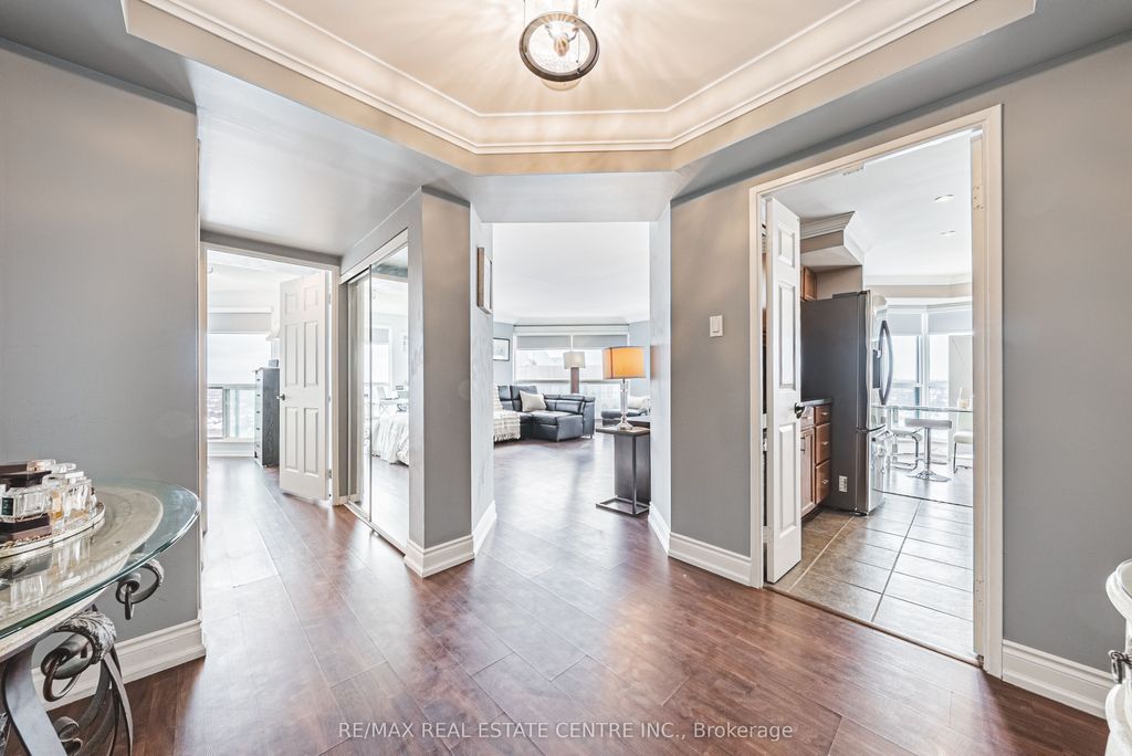 Photo of 2155 Burnhamthorpe Road W #Ph1904, Mississauga, ON L5L 5P4 (MLS # W12770284)